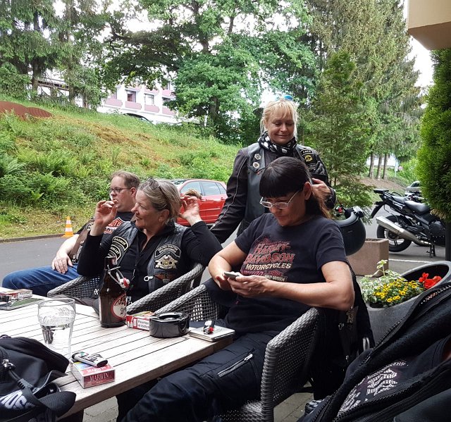 Foto 22.05.18, 21 59 49.jpg